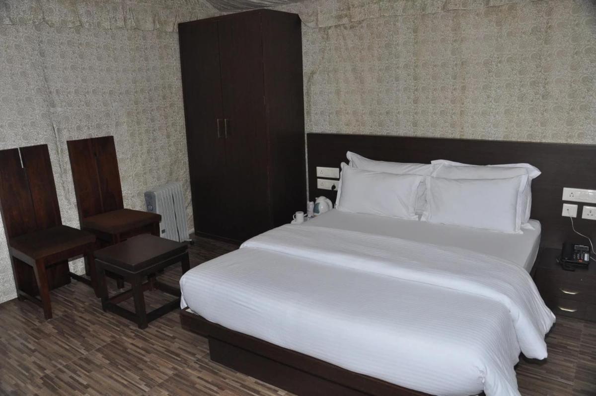 Neelkanth'S Bagar Inn Resort Jhunjhunu Exterior photo